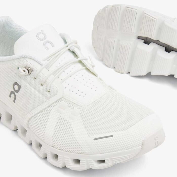 ON Running cloud 5 - white