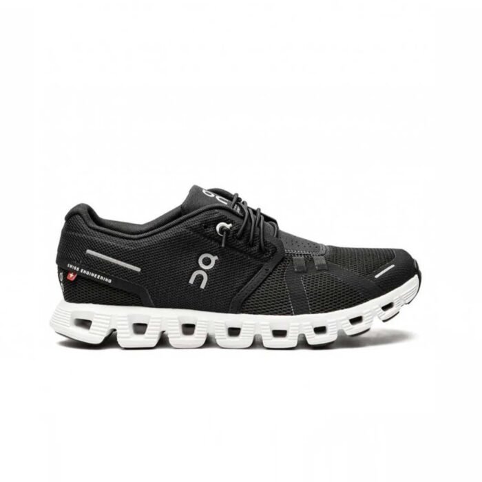 ON Running cloud 5 - black