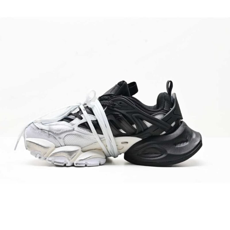 Adidas XLG Runner Deluxe (black/white)