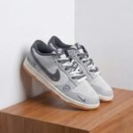 Nike SB Dunk Low x Louis Vuitton White Grey - Image 3