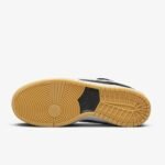 Nike SB Dunk Low Pro Black Gum - Image 5