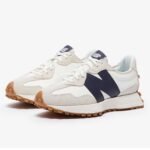 New Balance 327 – Moonbeam/Navy - Image 4