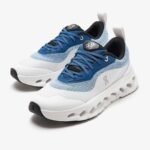 LOEWE x On Cloudtilt 2.0 Blue White - Image 5